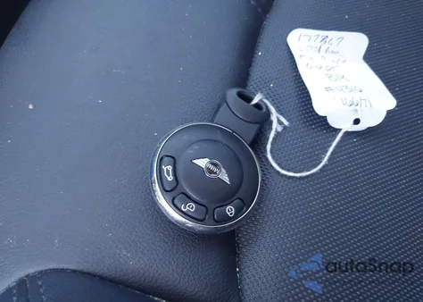 2015 Mini Cooper Cooper S z USA, uszkodzony, nr VIN WMWZC3C58FWT04316